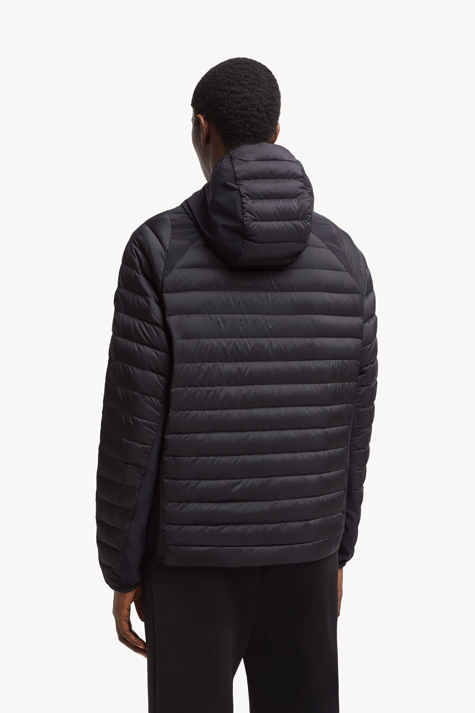 Plumífero corto con capucha Galbert Hombre Negro Moncler 5